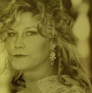 Meet your Posher, Nancy